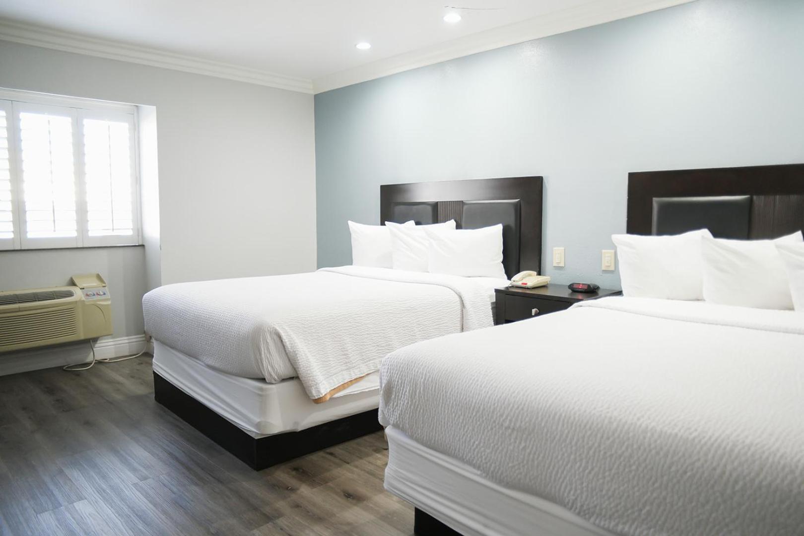 Days Inn By Wyndham West Covina Zewnętrze zdjęcie